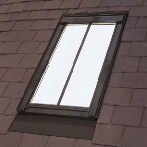 zoom_Velux_Top_Hung_Conservation_Roof_Window_White_Painted_Finish_including_Flashing_5