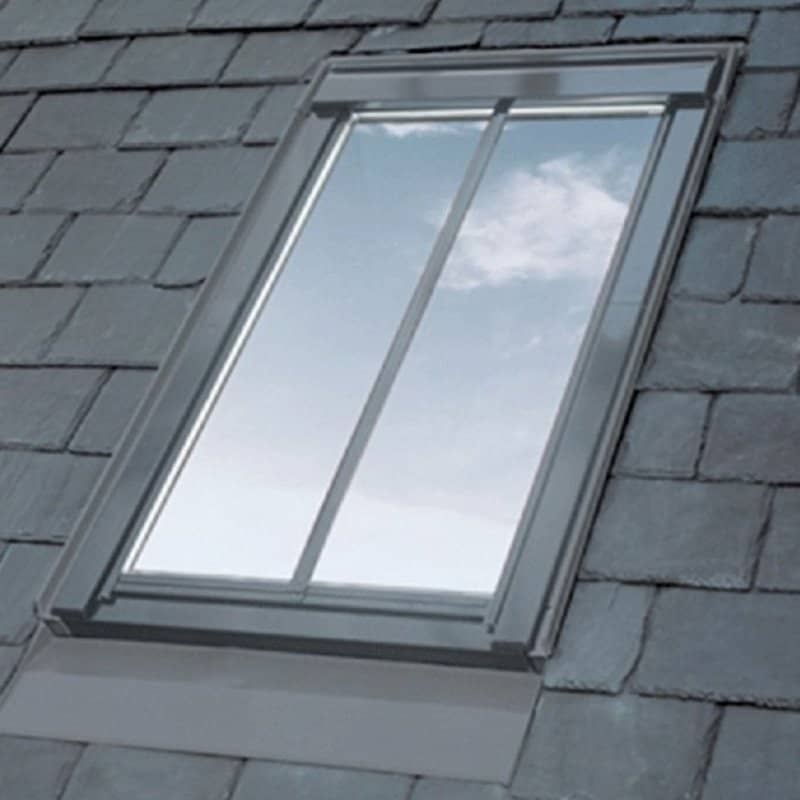 Velux Conservation Manual Centre Pivot Roof Window White Painted - LB ...