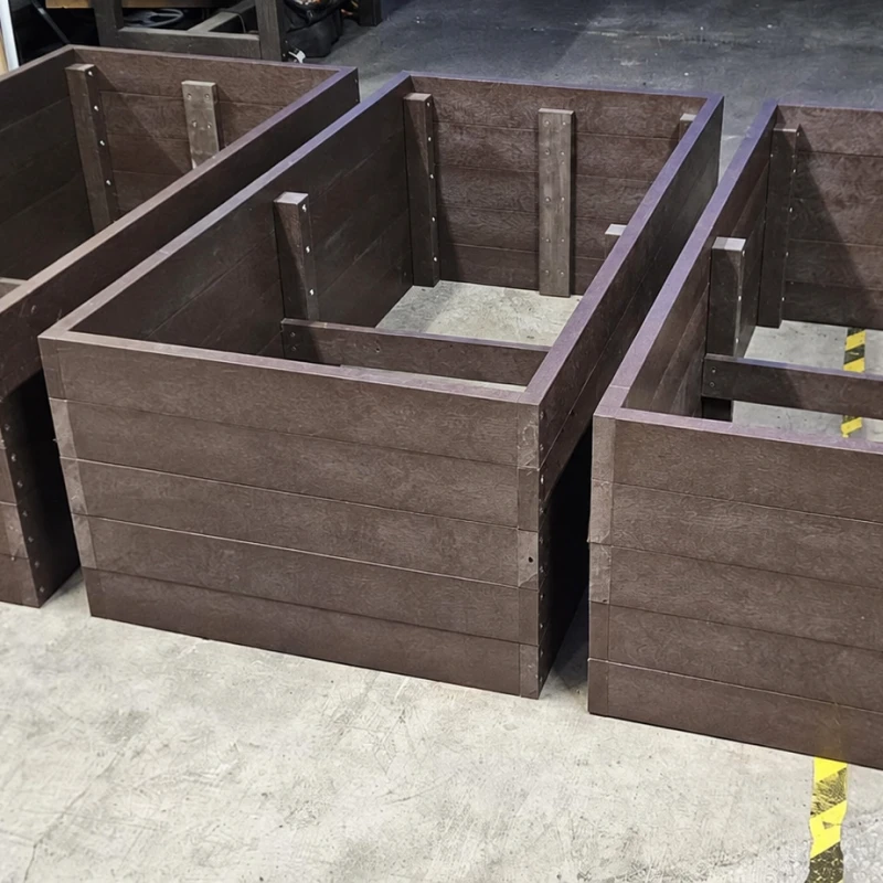 EverPlas Outdoor Lightweight Planter