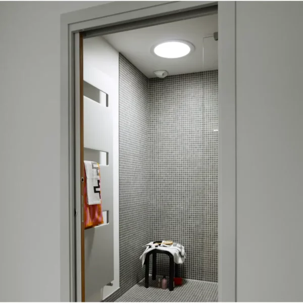 Velux Flexible Flat Roof Sun Tunnel - Image 4