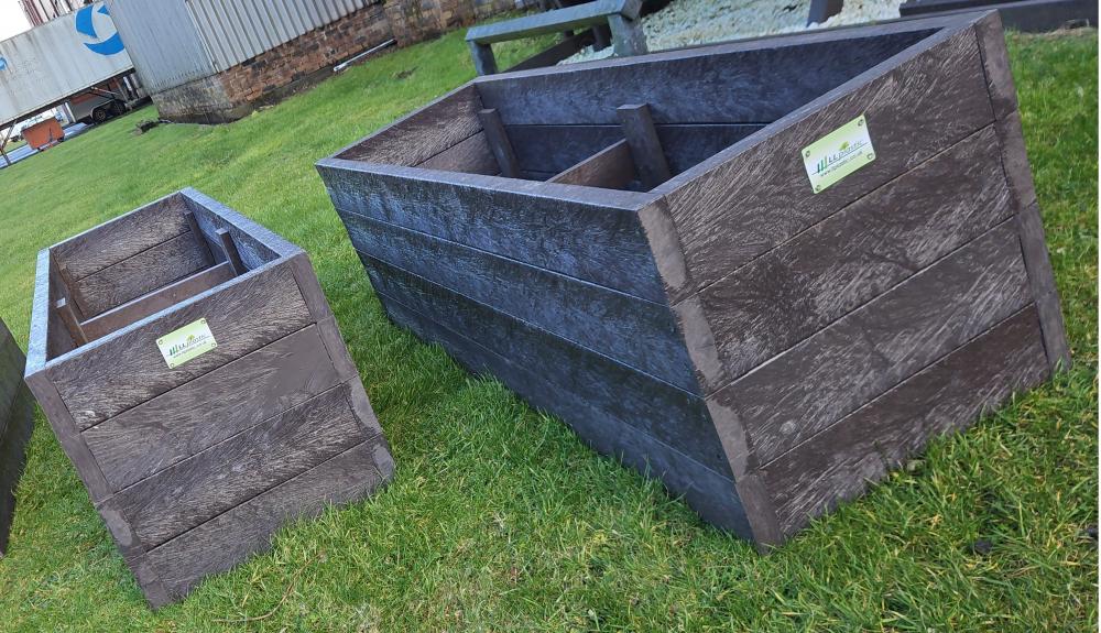 Composite Planter - Image 5