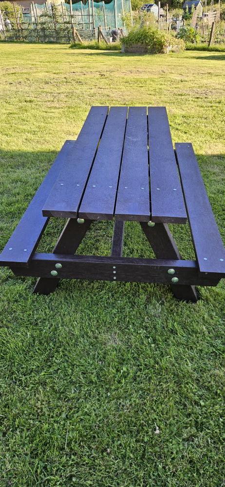 Childrens Picnic Table (Johnny) - 1500 x 980 x 570 mm - Image 2