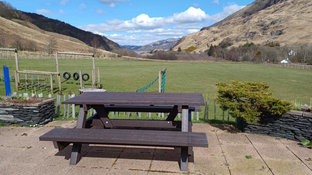 Composite Extra Large Picnic Table - 2000 x 800 x 1850 mm - Image 4